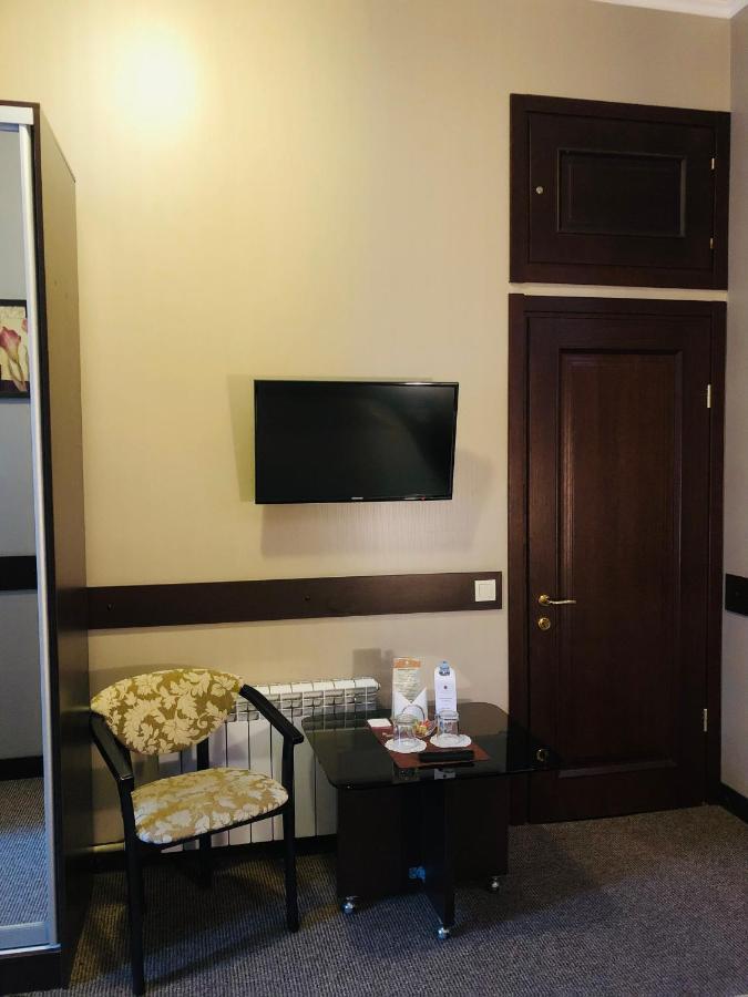 Classic Hotel Harkiv Dış mekan fotoğraf