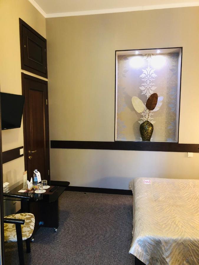 Classic Hotel Harkiv Dış mekan fotoğraf
